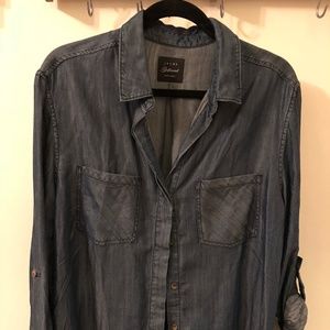 BNWOT Medium Wash Chambray Denim Shirt - XL
